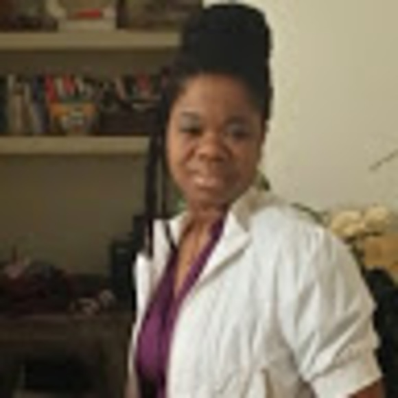 Meet your Posher, Bridgett - Picture 1 of 1